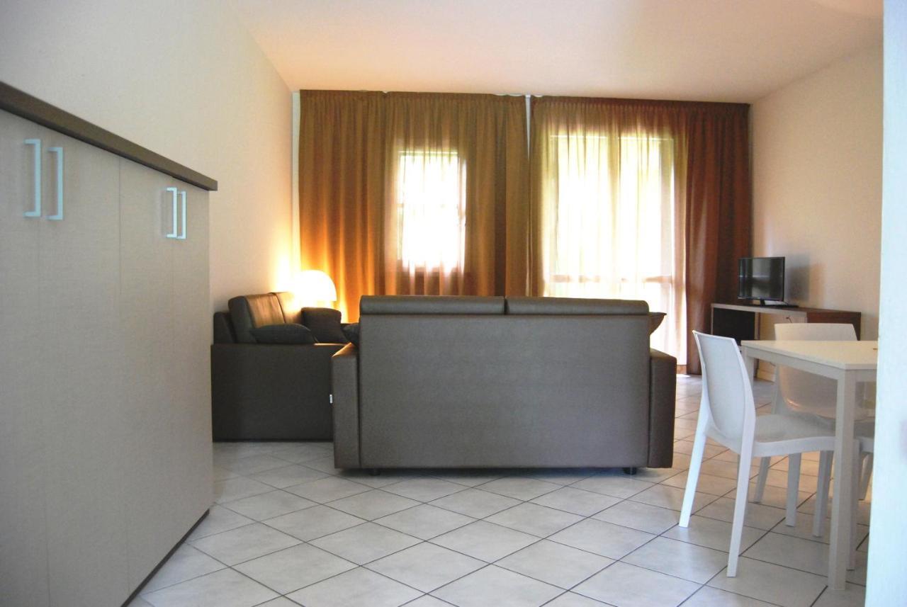 Residenze Al Colle Dei Pini Apart otel Riccione Dış mekan fotoğraf