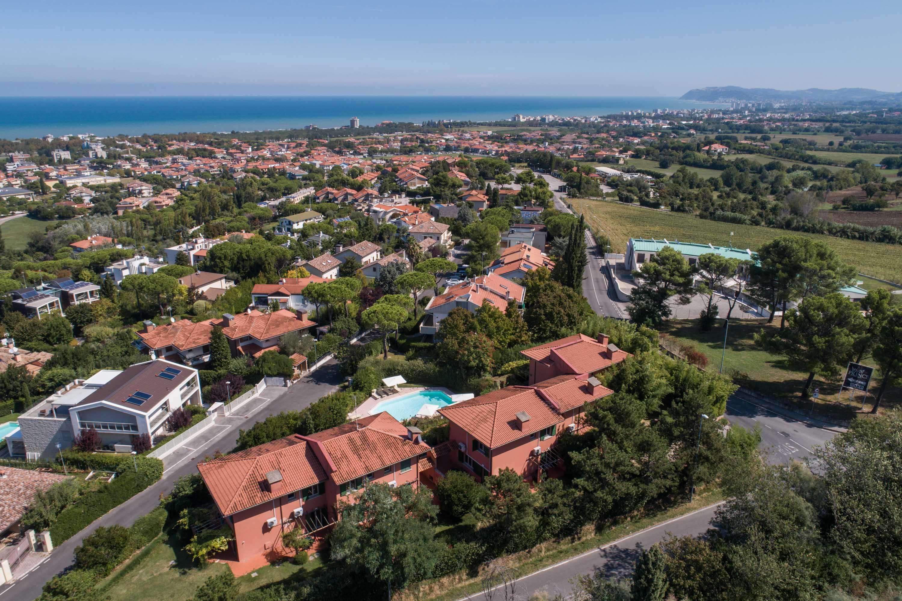 Residenze Al Colle Dei Pini Apart otel Riccione Dış mekan fotoğraf