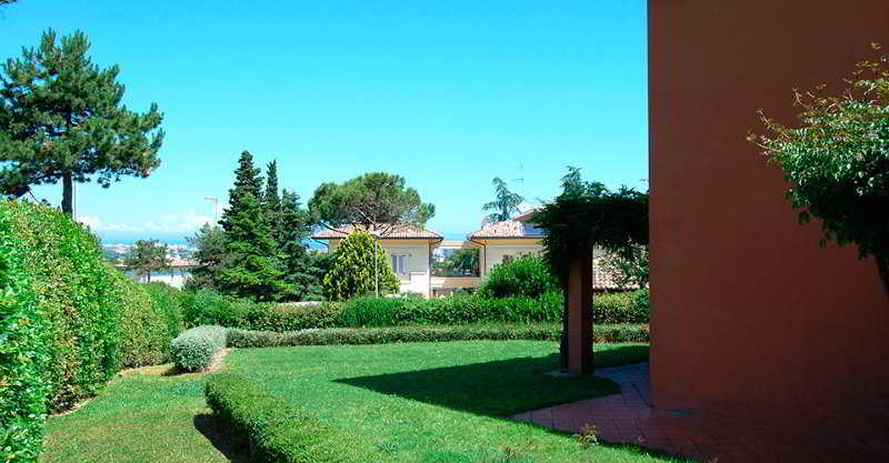 Residenze Al Colle Dei Pini Apart otel Riccione Dış mekan fotoğraf