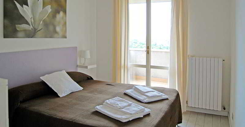 Residenze Al Colle Dei Pini Apart otel Riccione Dış mekan fotoğraf